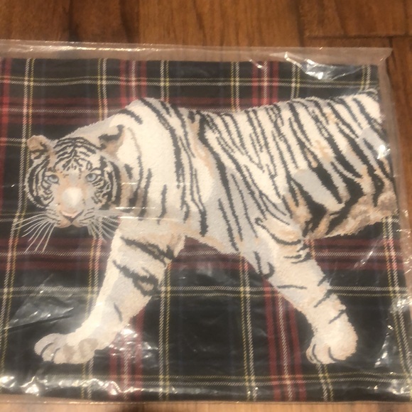 Tiger embroidered tartan pillow cover William Sonoma home - Picture 7 of 11